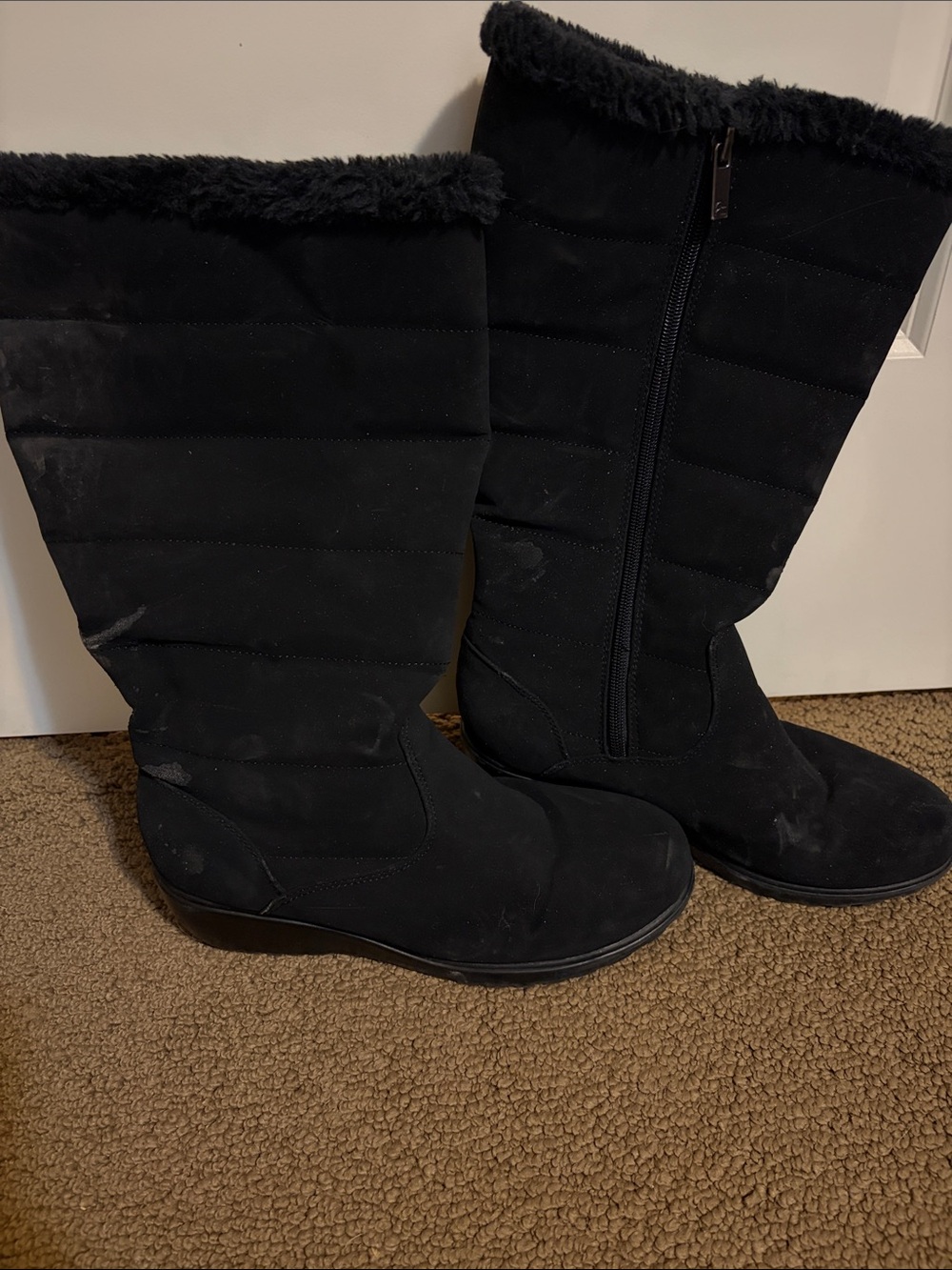 Women's Black Faux-Suede Mid-Calf Winter Boots
